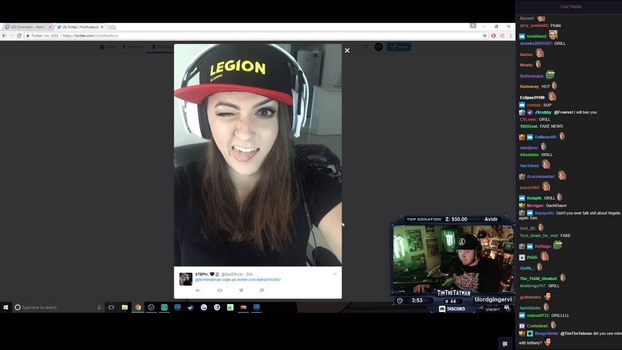 Timthetatman Checks out His Viewers