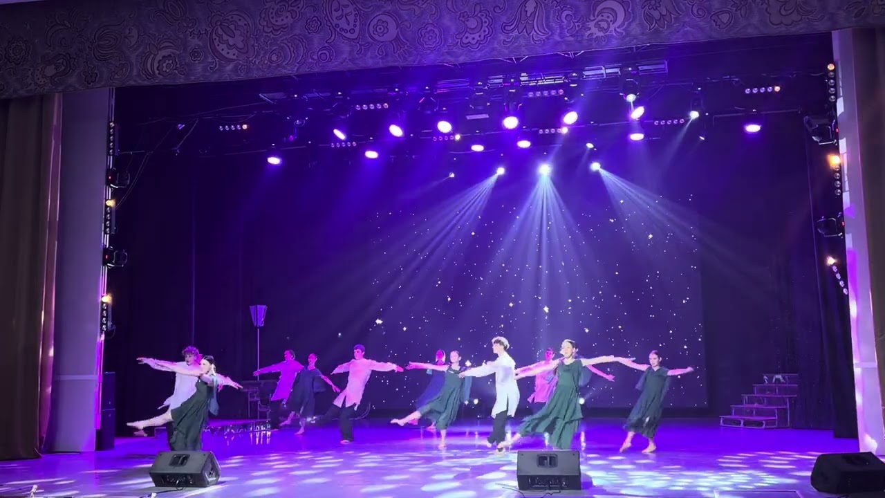 «Я больше не боюсь» - хореографические группы «Kids Stars» и «Радуга». Арт-проект «NASHI».