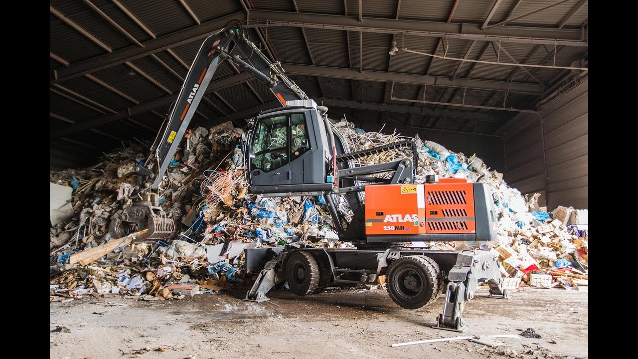 Atlas 250MH voor Container Service Maasdriel B.V.