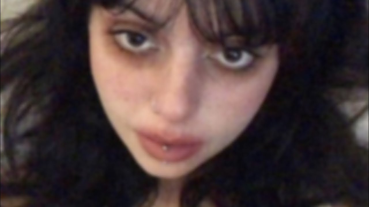 i want to look like a rotting tim burton character