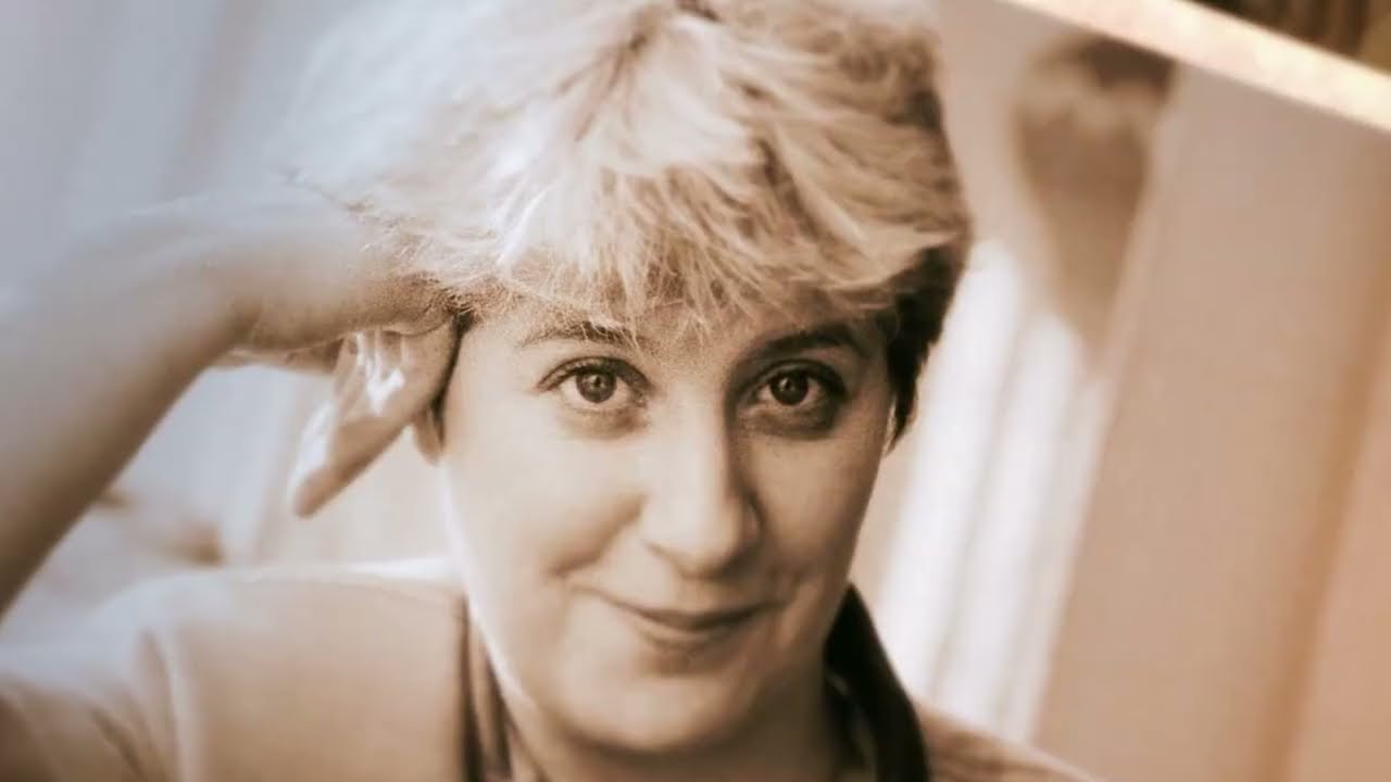 Becoming Victoria Wood
