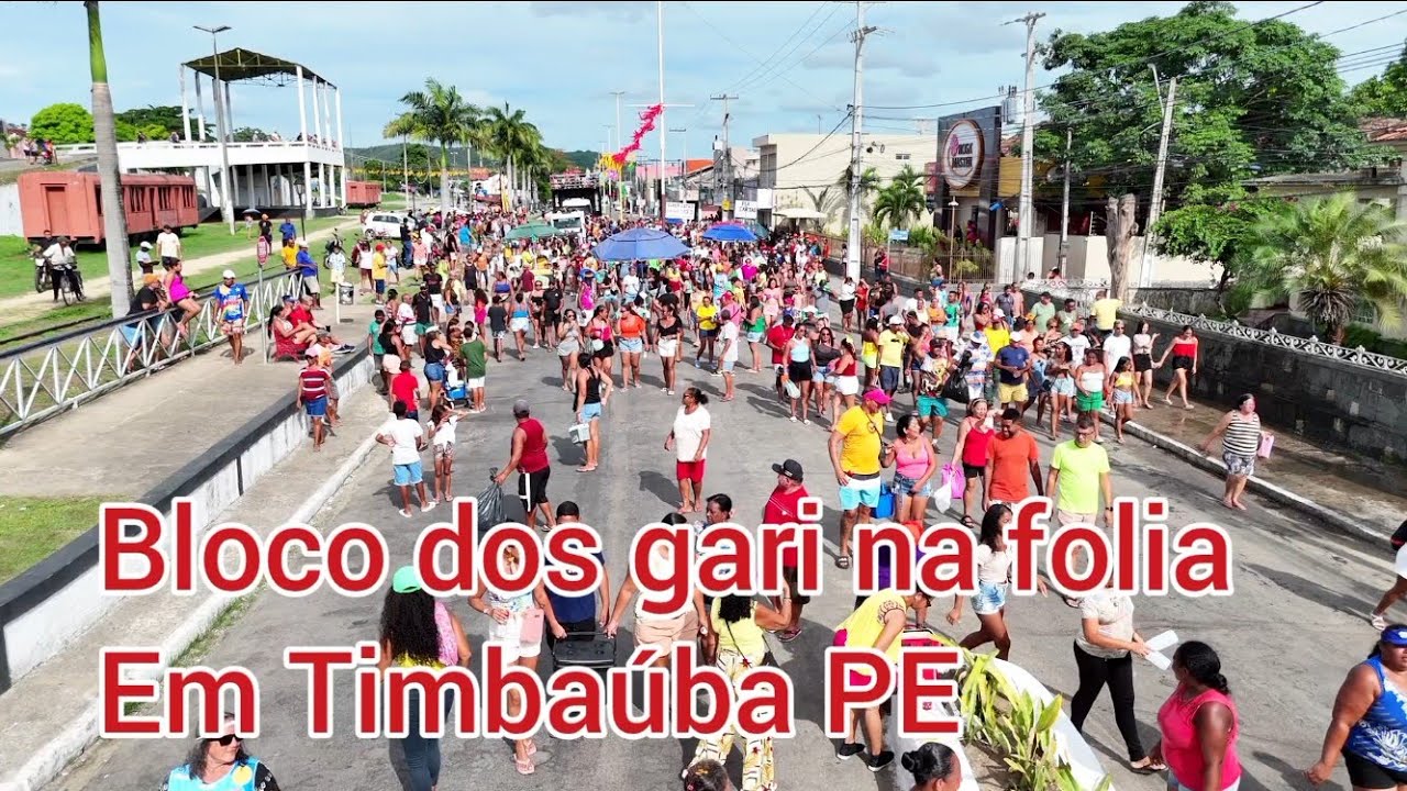 BLOCO DOS GARI NA FOLIA EM TIMBAÚBA PERNAMBUCO BRASIL