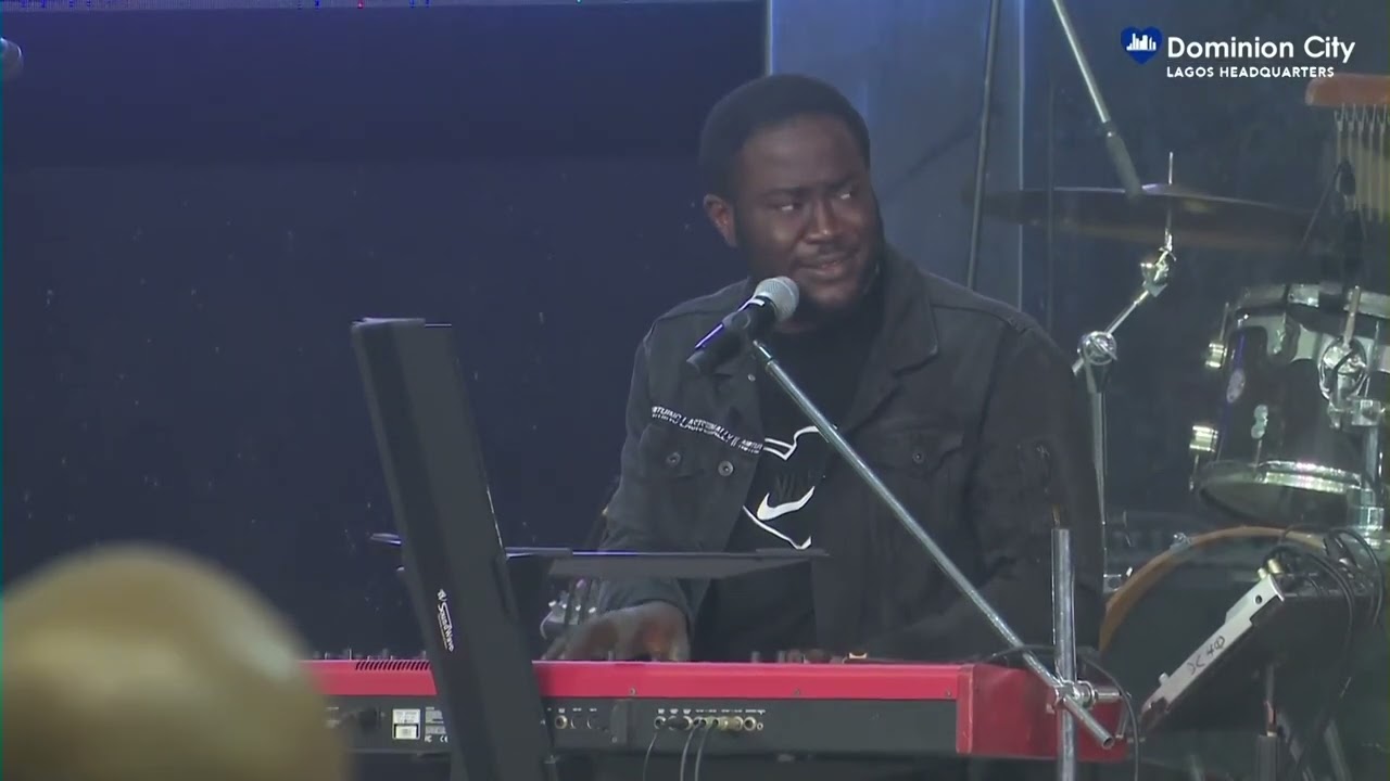 Worship moments | Elijah Chilaka