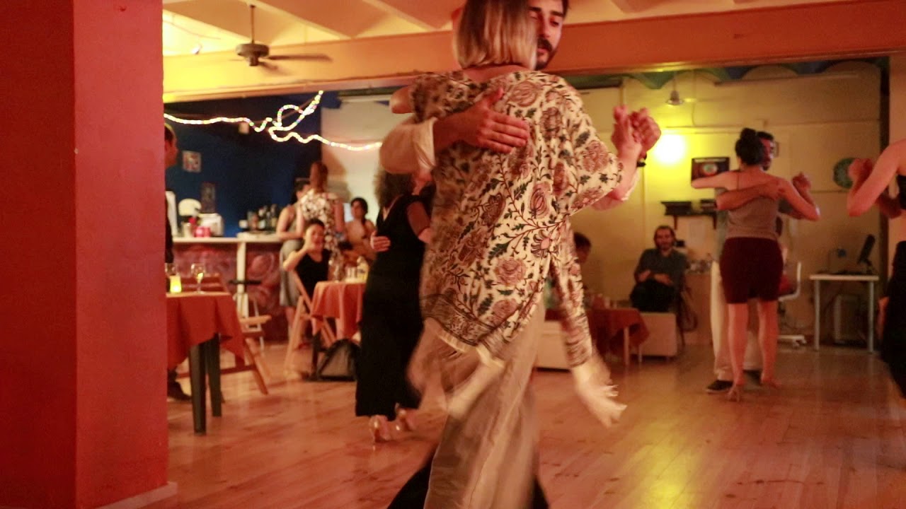 El Desbande escuela de Tango  en Barcelona, 08.06.18