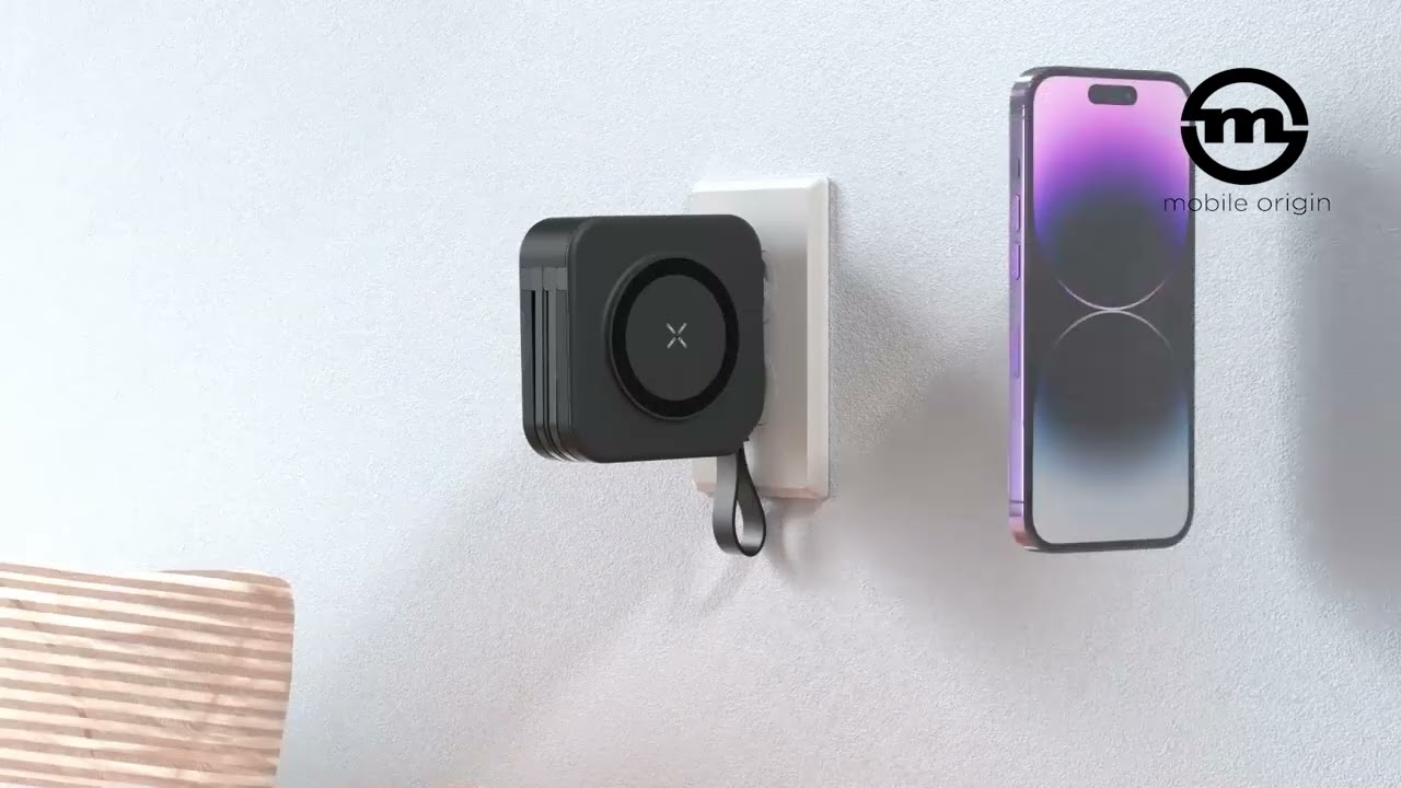 Mobile Origin Powerbank 10 000mAh and Travel Charger with build-in Lightning and USB-C cables