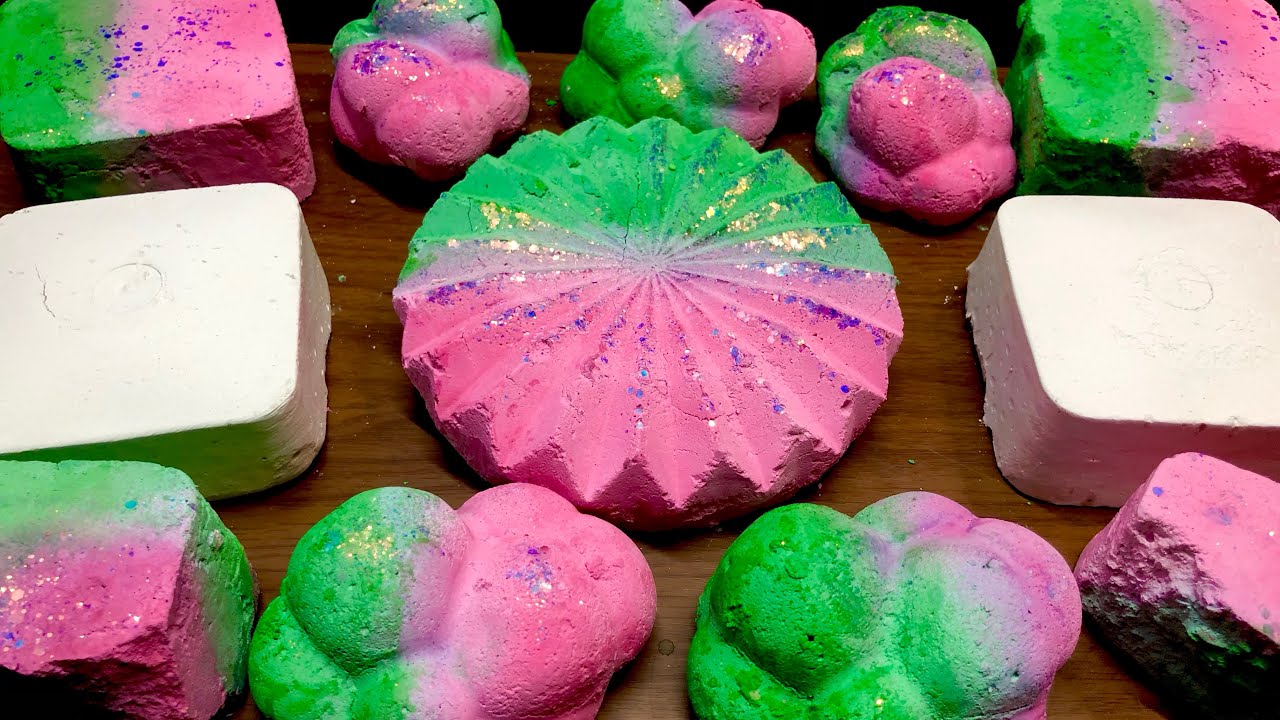 Green and pink gym chalk reforms 