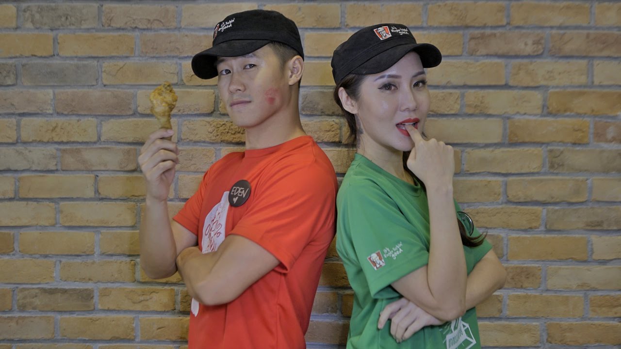 Lip Smackin' Finger Lickin' | Eden Ang