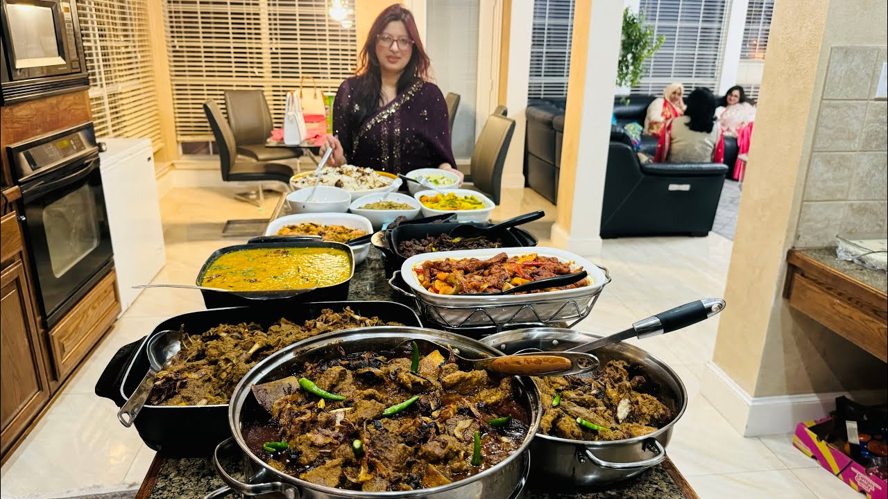 খাবার দেখে যদি ক্ষুধা লেগে যায় ,তার জন্য কিন্তু আমি দায়ী নই ।