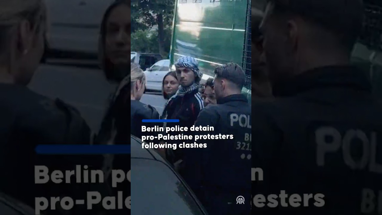 Берлинская полиция задержала пропалестинских протестующих после столкновений.