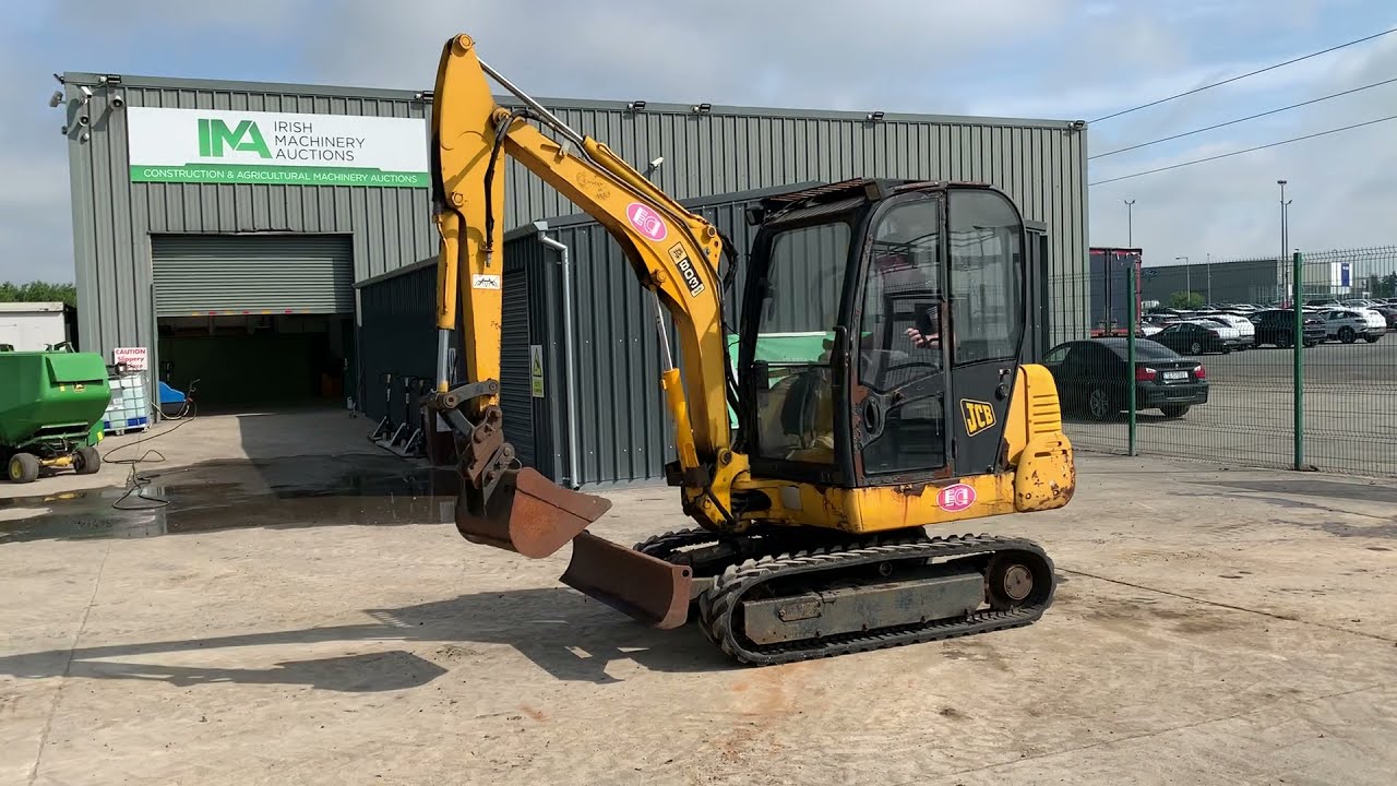 2003 JCB 803 PLUS 3T EXCAVATOR C/W 3 X BUCKETS & ATLAS COPCO BREAKER
