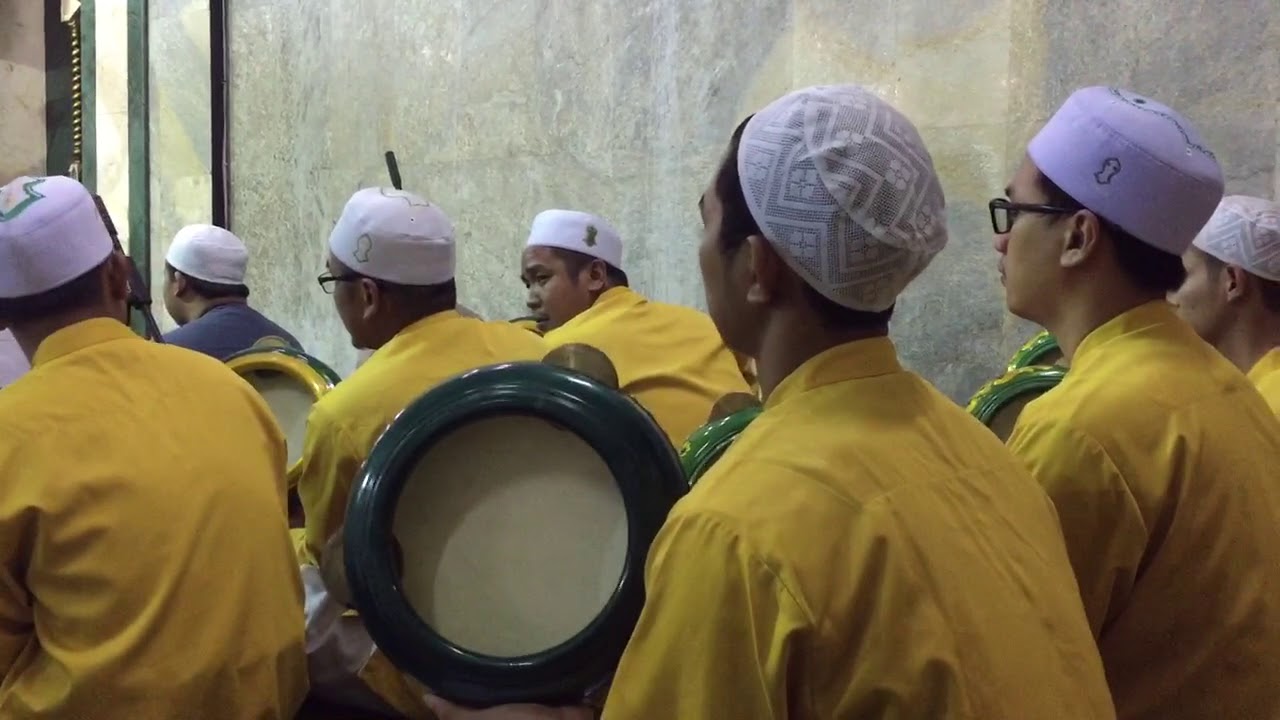 Qasidah Hadroh Majelis Rasulullah - Illa Rasulullah