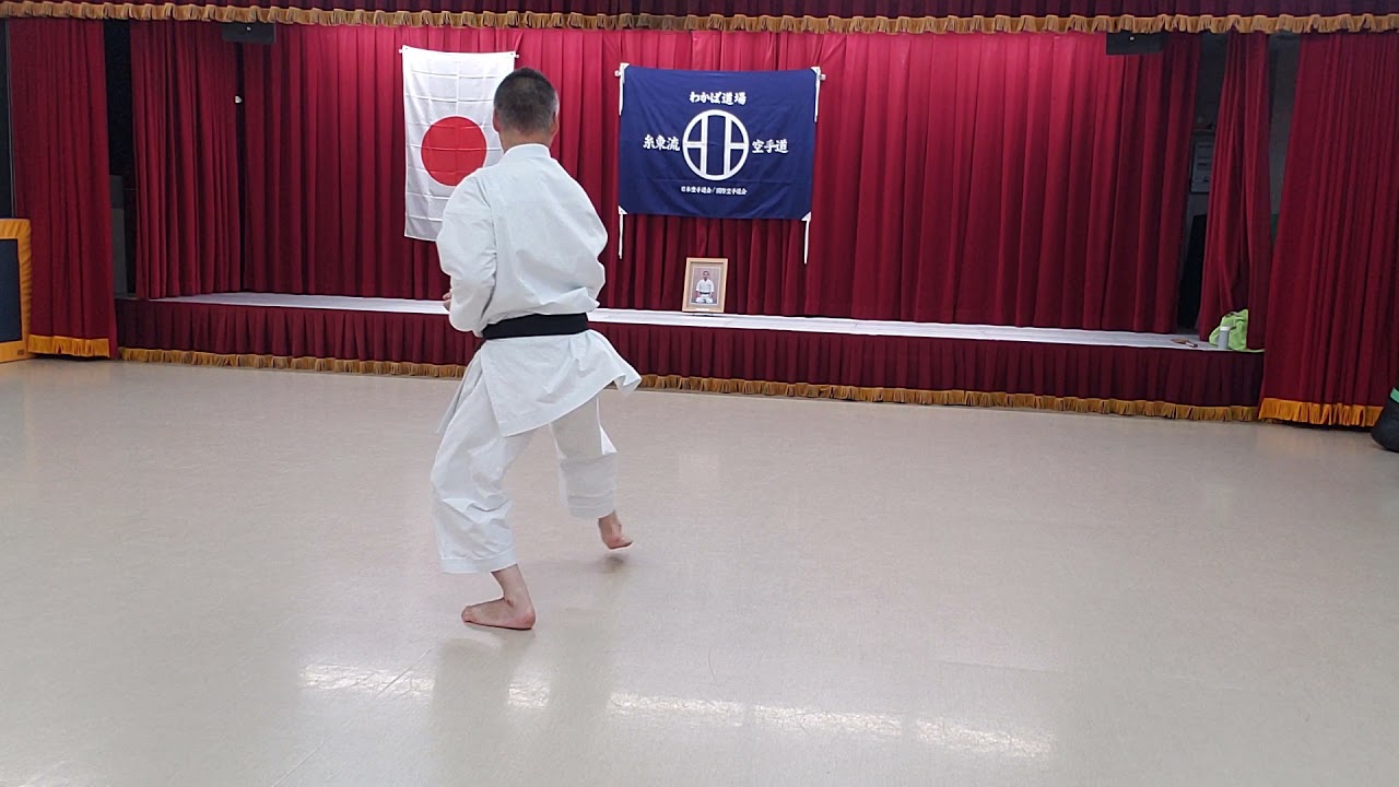 (会派)十　手(糸州系統)首里手