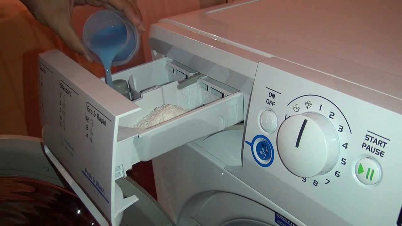 Lavagem normal de algodão a 20° na máquina de lavar roupa Indesit INNEX XWE 81283X WSSS