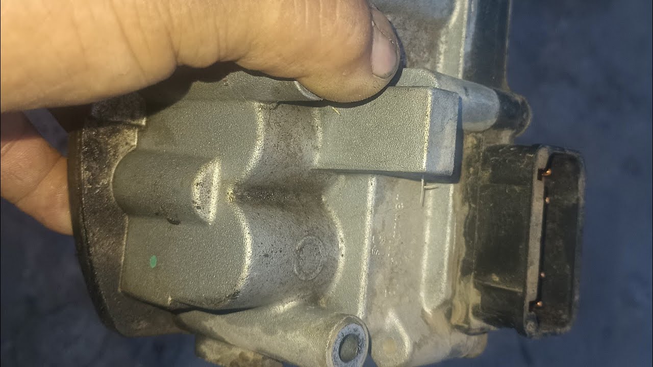 Dodge neon no marca la velocidad y no echa cambios la trasmision