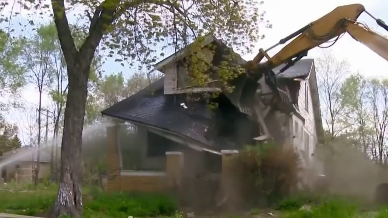 Local 4 Defender's exclusive details into the federal investigation into Detroit demolitions
