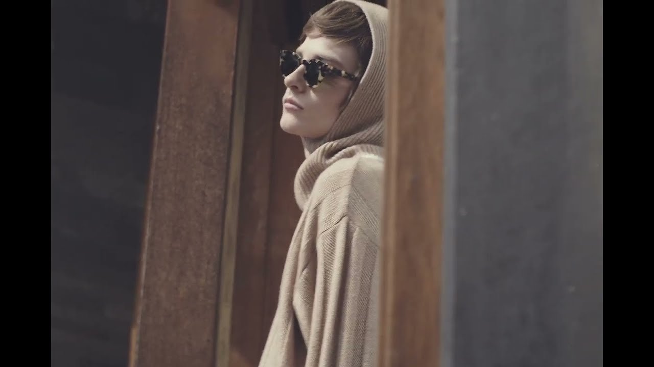 Villars Cashmere Balaclava & Alaska Oversized Jumper & Mira Biker Shorts