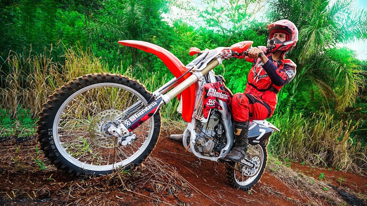 MINHA PRIMEIRA VEZ NO MOTOCROSS !