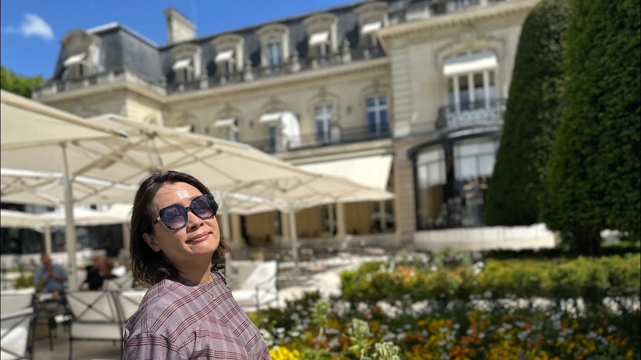 法國 🇫🇷香檳區 #Reims 的一間超美的輕食餐廳