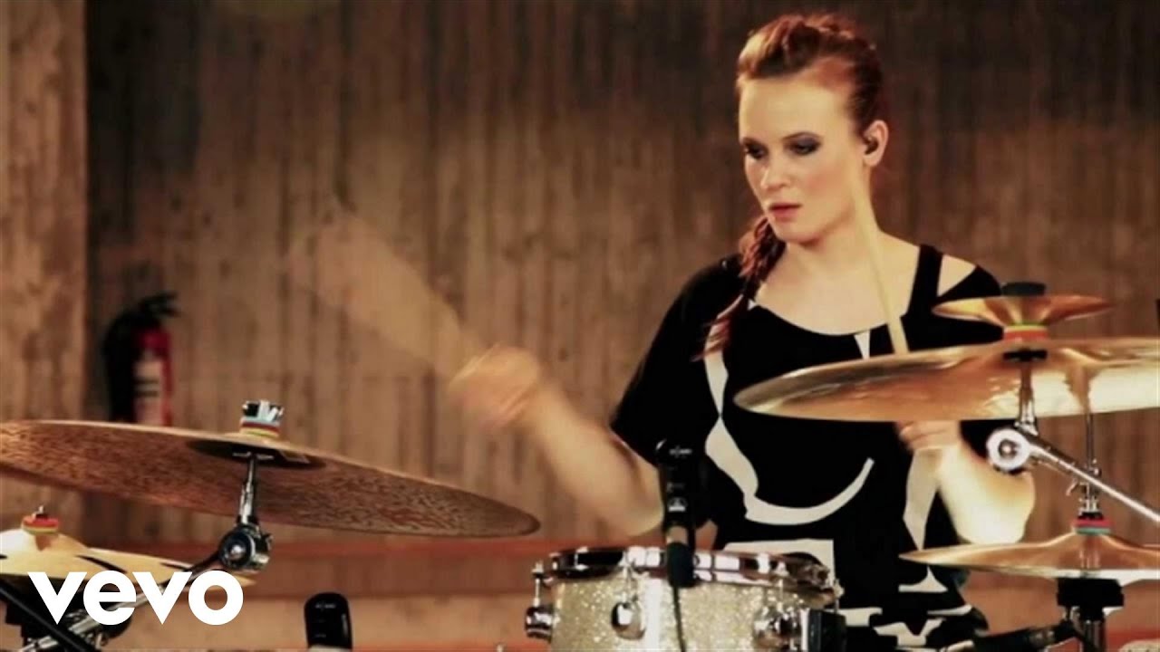 Anika Nilles - Alter Ego