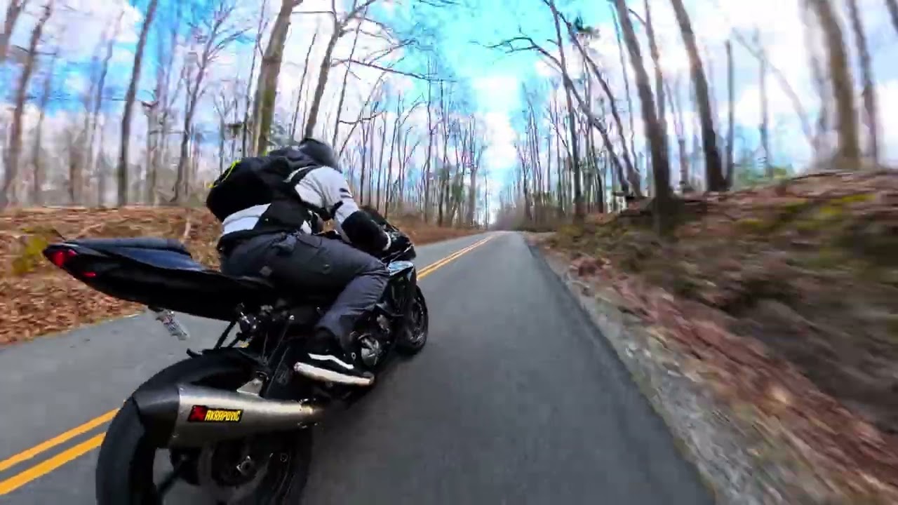 Ninja ZX6R Akrapovic Virginia Country Backroads Insta360 X5 Footage Kawasaki 636