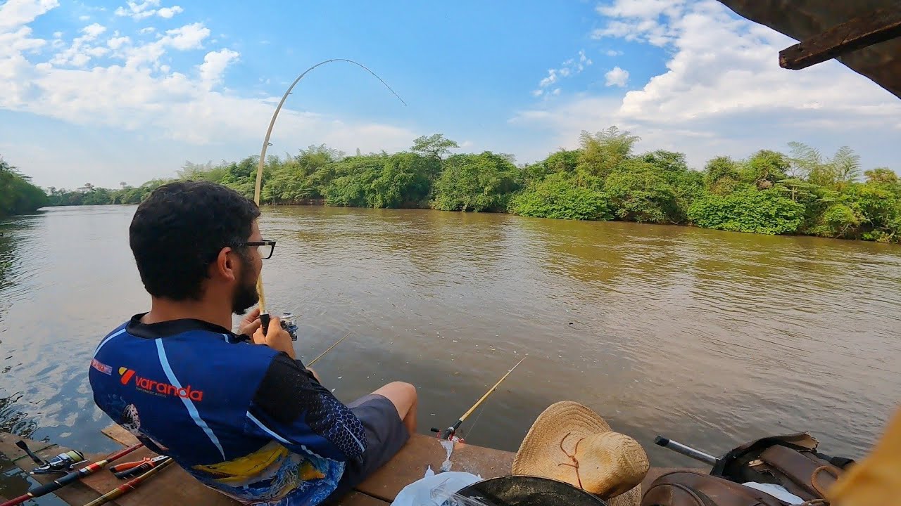 QUASE N&Atilde;O ACREDITEI !!! QUANDO MENOS EAPERA ISSO ACONTECE, S&Oacute; FISGADA BRUTA #pesca 