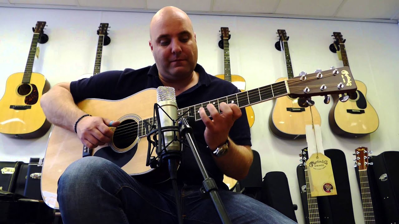 Martin vs Santa Cruz - Dreadnought