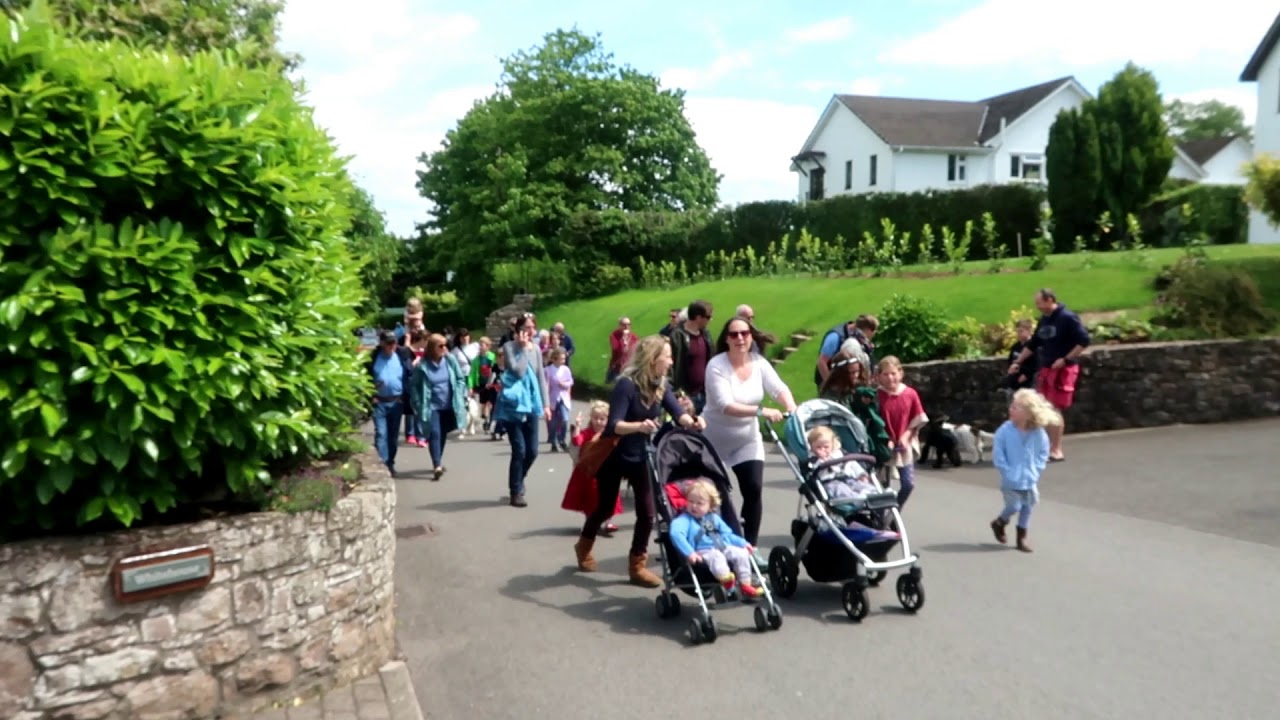 Shirenewton Fete 2019 Parade
