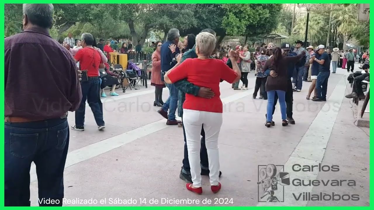 BAILE EN LA PLAZA DE ARMAS TORREON COAHUILA MEXICO (La Boa) NO Cuento con Derechos de Autor