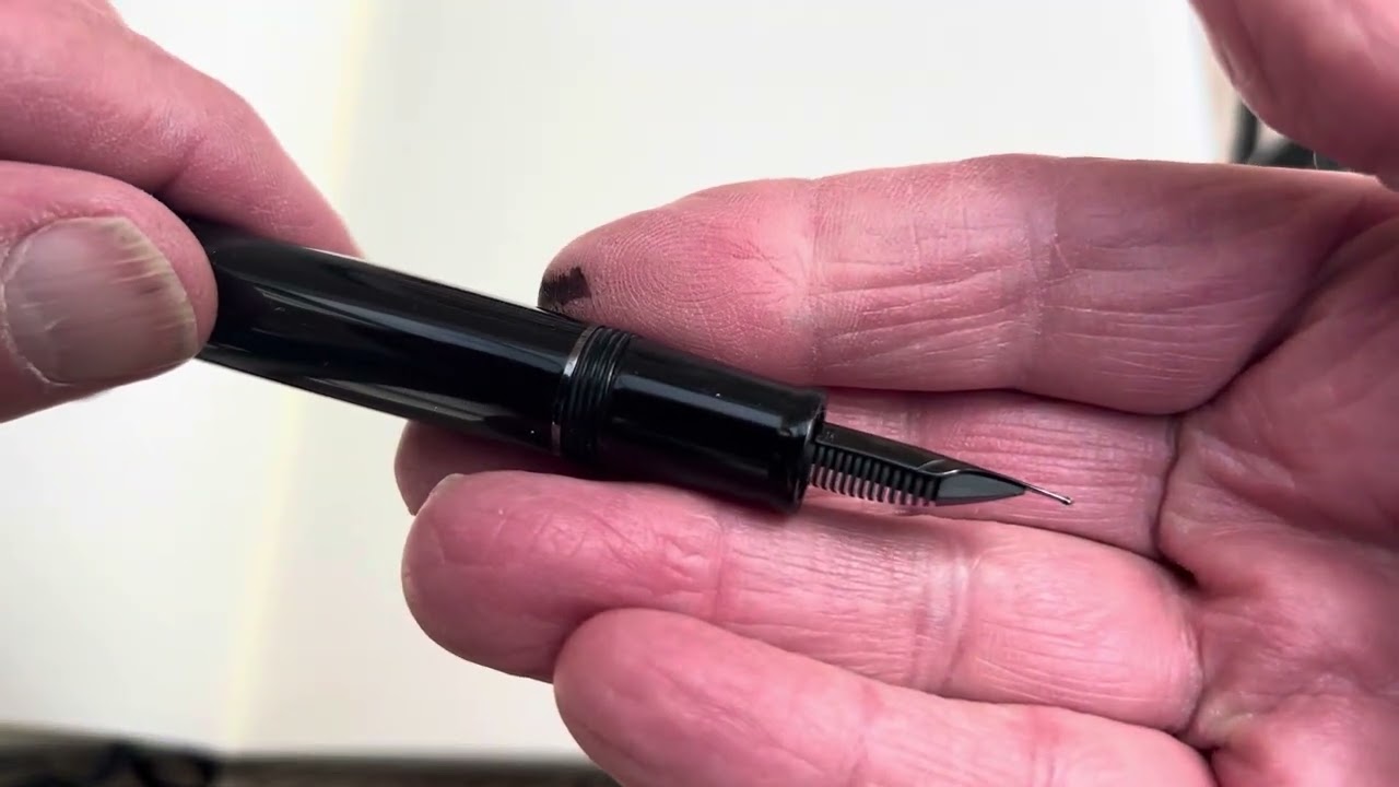 Radius Settimo fountain pen