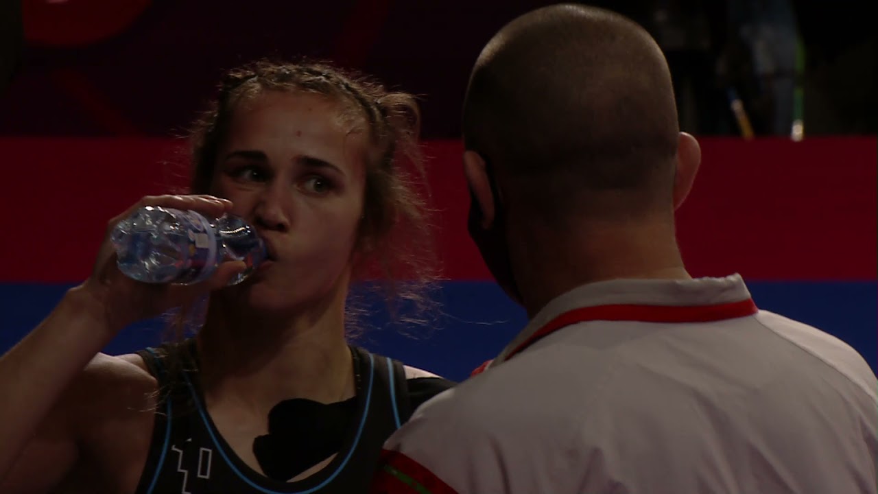 BRONZE WW - 59 kg: K. ZHYDACHEVSKA (ROU) v. Y. PISARENKA (BLR)