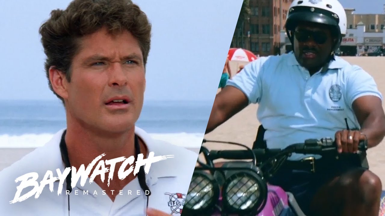 POLICE CHASE CRIMINAL ON TO THE BEACH! Mitch Lends A Hand! Baywatch Remastered