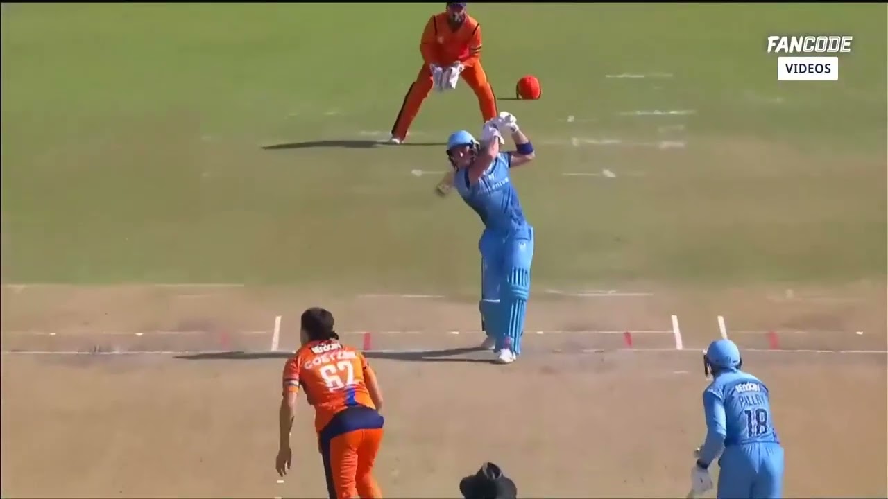 Dewald Brevis 162 of 57 balls. 13 sixes 13 fours. FULL INNINGS.