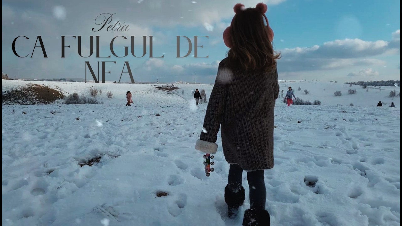 Petra Bumbu - Ca Fulgul De Nea (Afara ninge cu fulgi mari)