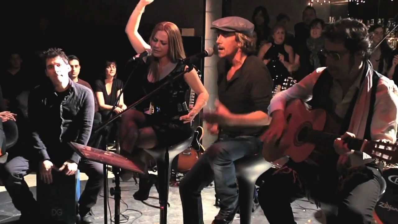 ALEJANDRO ABAD en concierto 