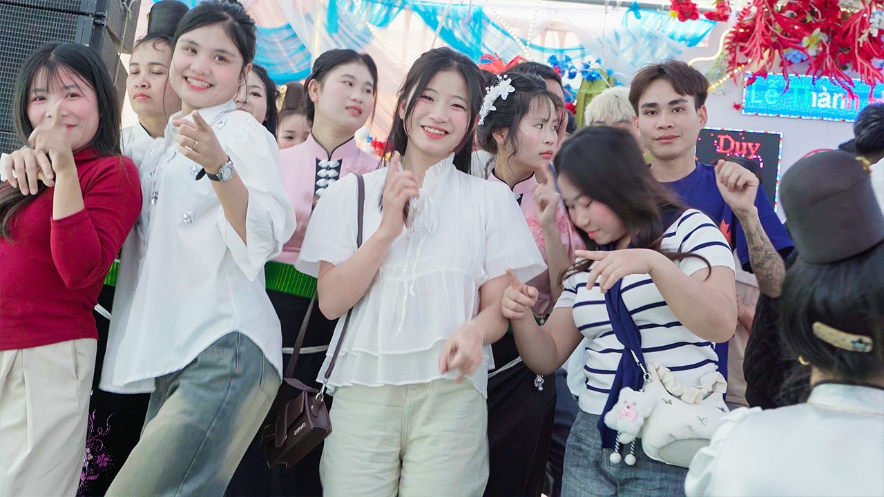 NHẠC SÀN THÁI TÂY BẮC NHẢY SẬP SÀN LỄ THÀNH HÔN