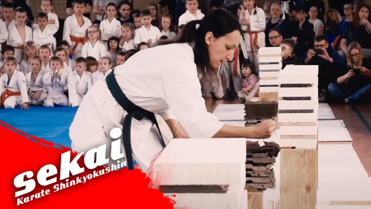 Niesamowity pokaz Karate w wykonaniu Trenerów Klubu SEKAI / Mistrzostwa Białołęki 2019