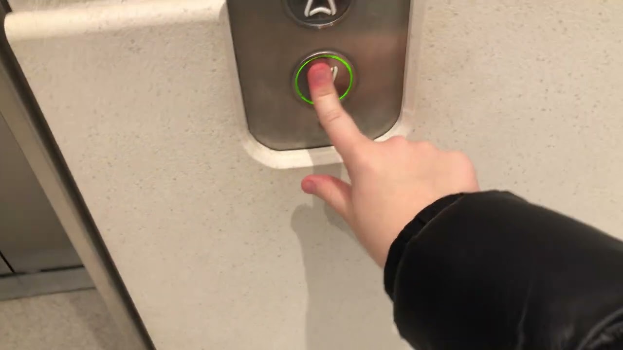 2023 Orona Elevator in Zara Rotterdam Netherlands