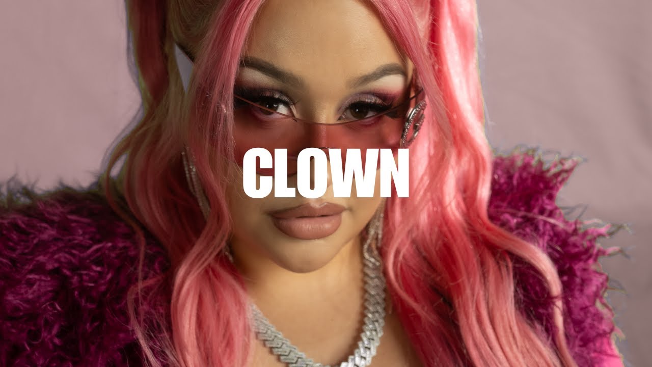 Oliwka Brazil - Clown [Tekst]