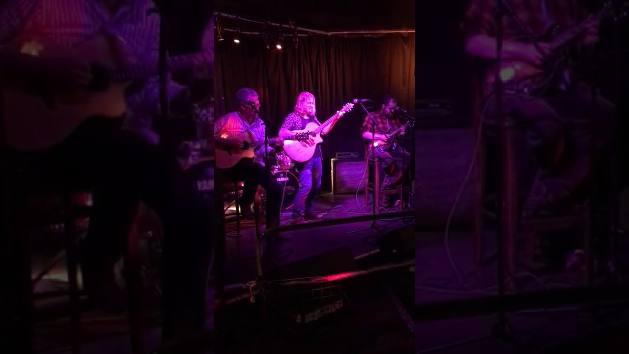 Ivan & The Devil - Closing Time