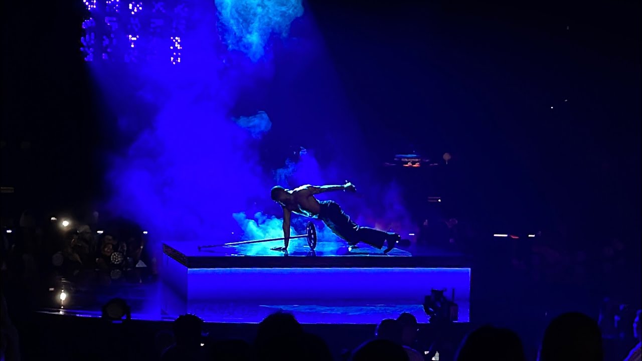 USHER - Nice & Slow Live Rendez-vous à Paris / La Seine Musicale 25.09.2023