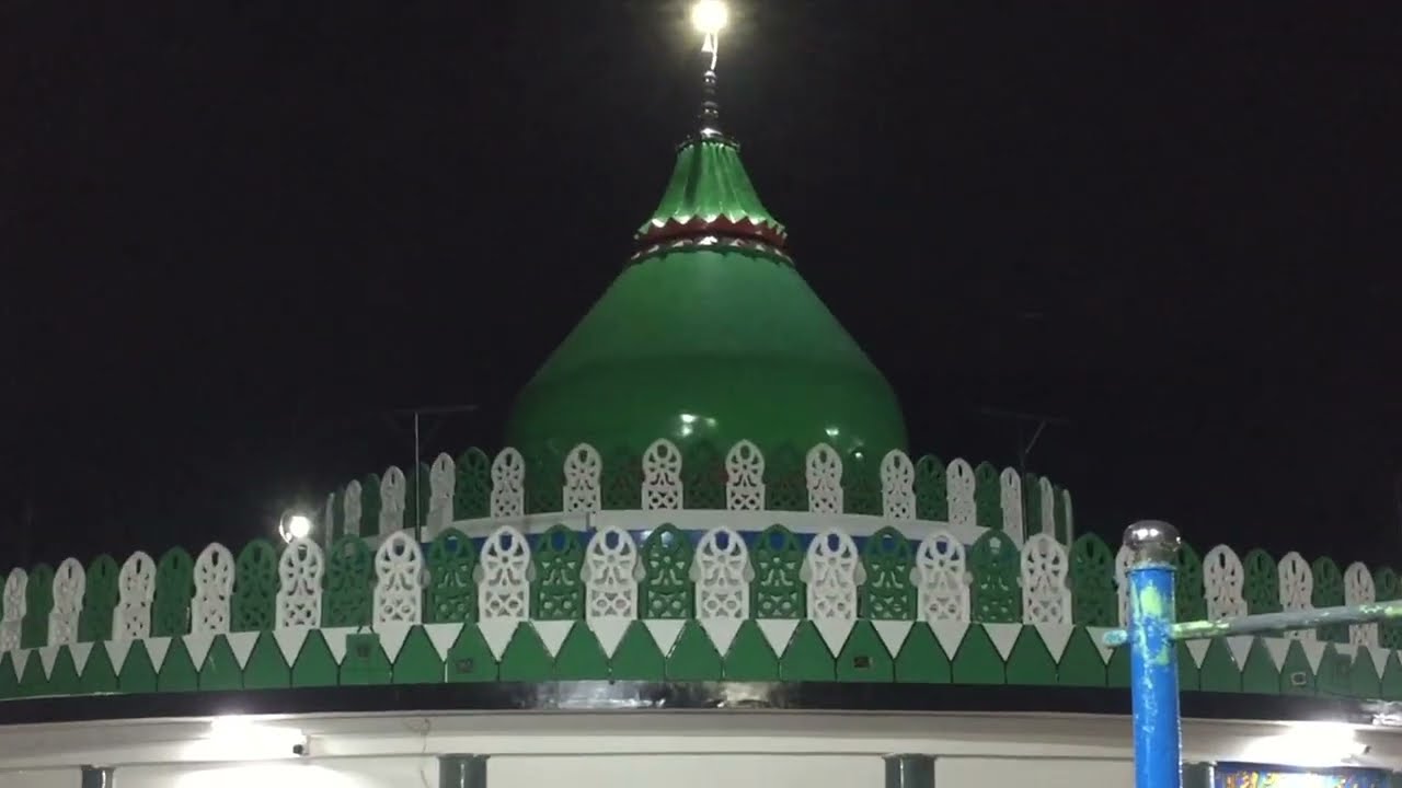 Ziyarath at Asthana E Khadriya | Hazrath Peer Sayeed Hyder Shah Khadri Jilani | Siyaposh baba