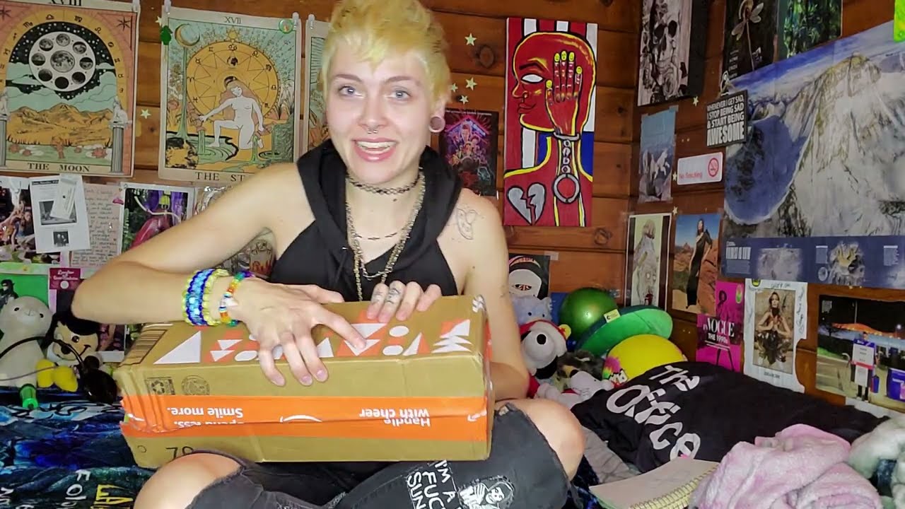 Unboxing App Controlled Dragon Toy From Wildolo