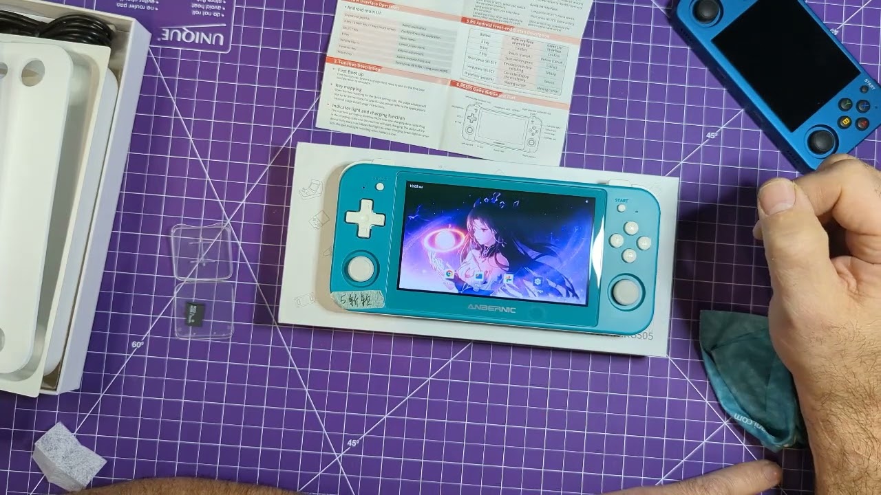 Anbernic RG505 unboxing and first power up #handheld #retrogaming #RG505 #anbernic