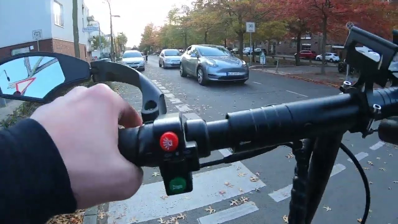 Mit E-Scooter in den Herbst | Ost Berlin | Teil 3/3