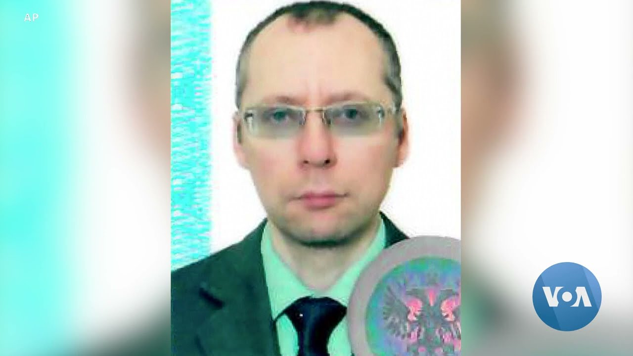 Russia &lsquo;Embarrassed&rsquo; by Diplomat Resignation, but Fear Enforces Loyalty