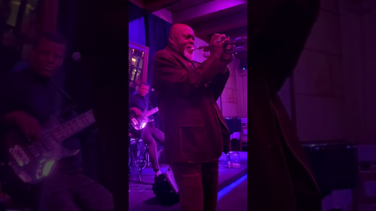 Georgia - live at Vicky's of Santa Fe