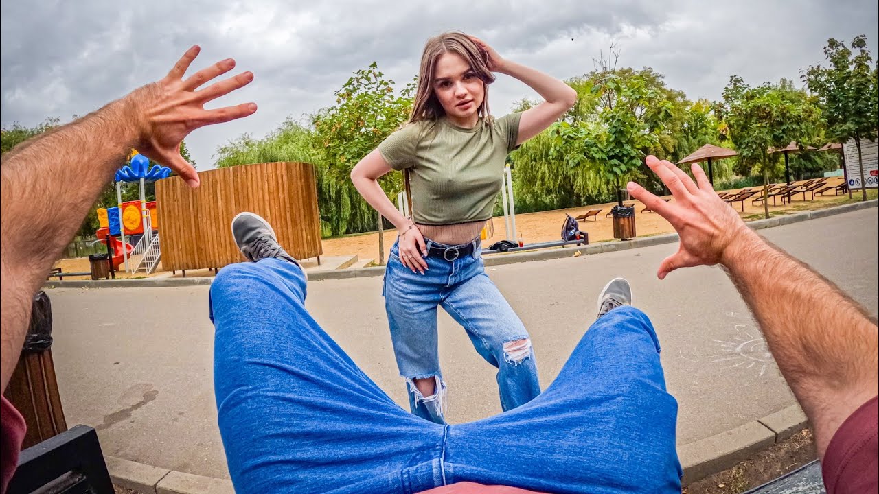 WHAT DOES THIS STRANGE GIRL IN LOVE WANT FROM ME (Parkour Romantic POV)