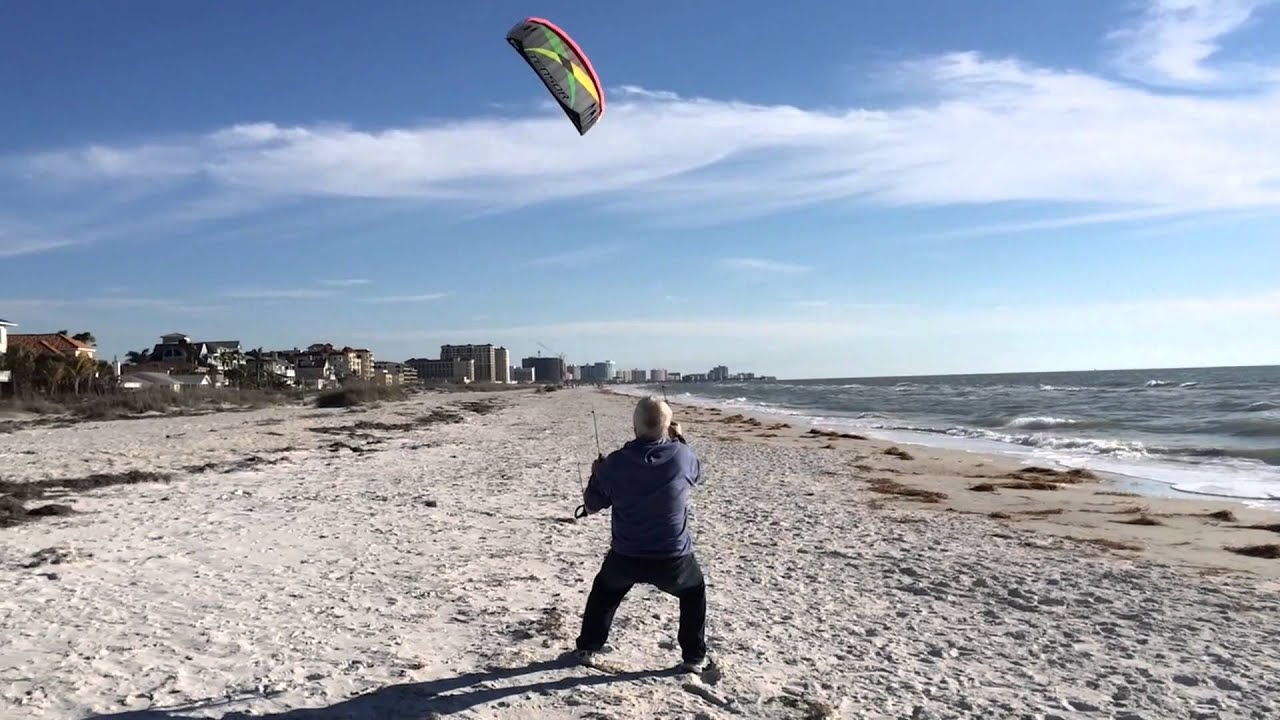 Dad Power Kiting (First time with a Prism Tensor 5.0m parafoil kite. 16MPH wind. )