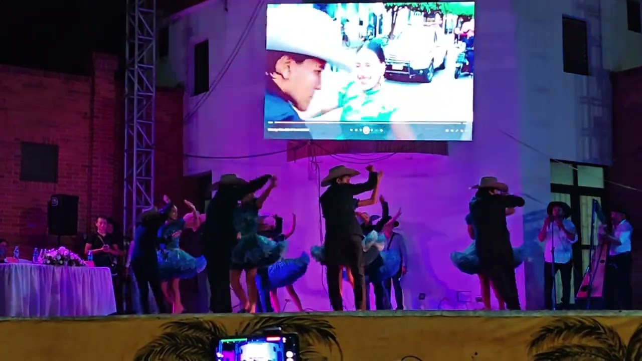 Grupo infantil sabanerito. Joropo espectáculo. Final joropera de aguazul casanare 2026. 