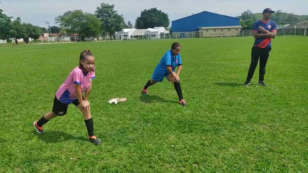 { Trinamentos Projeto Social Esportivo Feminino de Itapira sp } No dia 22.11.de 2025 .
